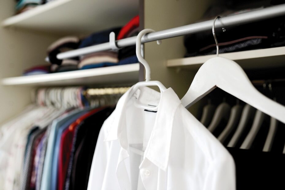 Como Montar um Guarda-Roupa Masculino Versátil Usando Camisas